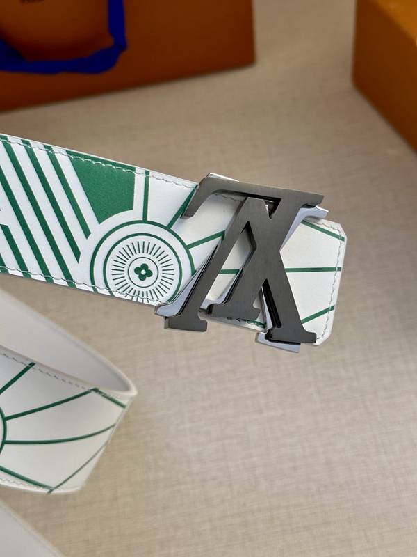 激安ルイヴィトンベルト素材ディテール